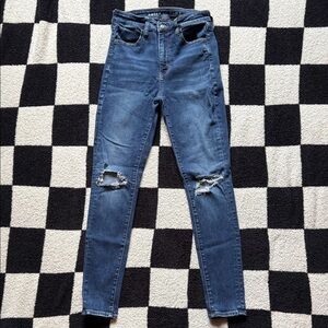 American Eagle Outfitters Distressed Super Hi-Rise Jegging Size 6
